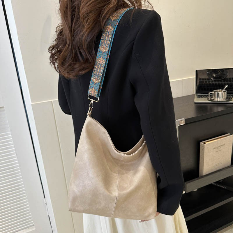Buy Women's Shoulder Bag With Ethnic Style Wide Shoulder Strap Ins Large Capacity Bucket Crossbody Bags Fashion Handbag online at DLC Market