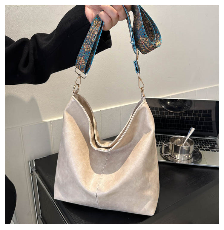 Buy Women's Shoulder Bag With Ethnic Style Wide Shoulder Strap Ins Large Capacity Bucket Crossbody Bags Fashion Handbag online at DLC Market