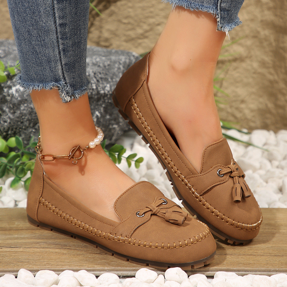 Buy Women's Round Head Loafers Fashion Non-slip Soft Comfortable Flats Shoes online at DLC Market