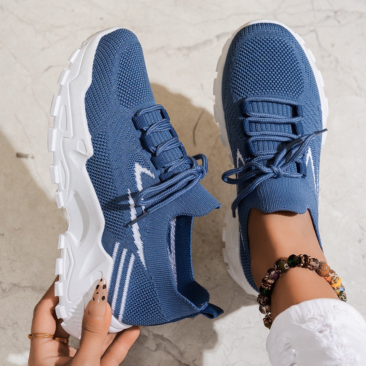 Lightweight Casual Sports Shoes Mesh Upper - DLC MARKET