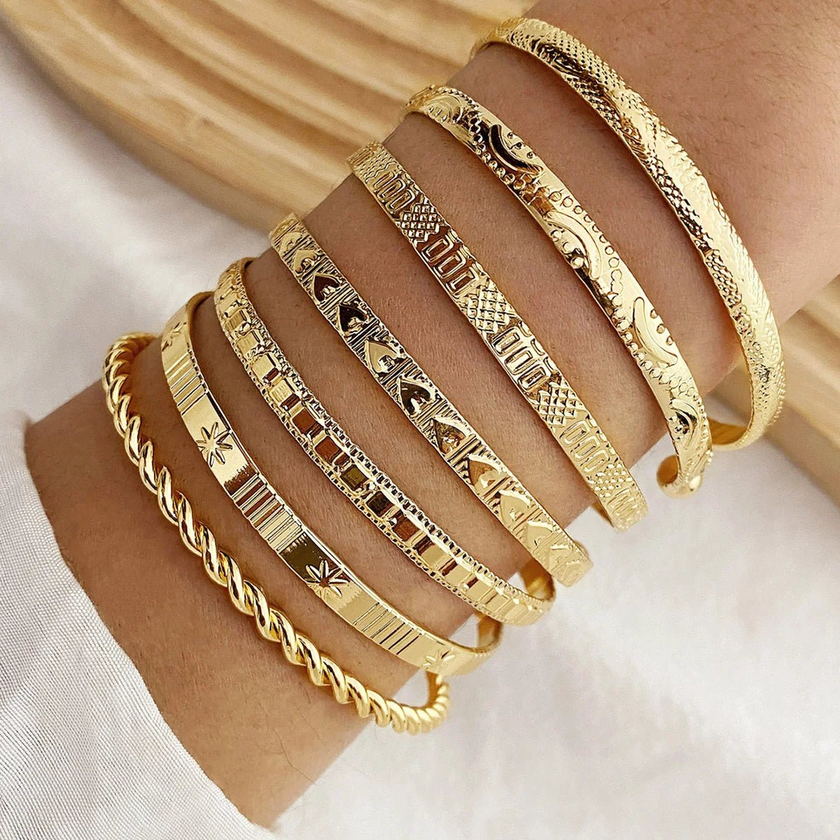Punk Gold Bracelet Set for Women — 7 Pcs Goth Heart Chain Layered Jewelry - DLC MARKET