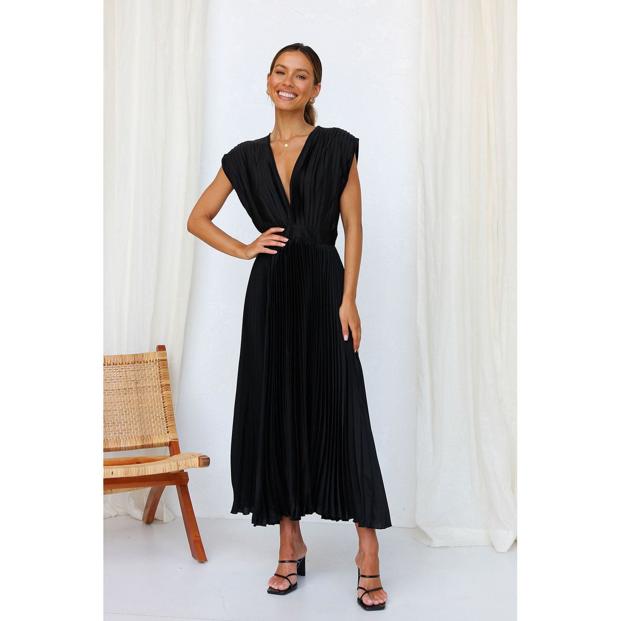 Summer V Neck Pleated Dress For Women Casual Sleeveless Zip Front Loose Fit Lightweight Polyester by null